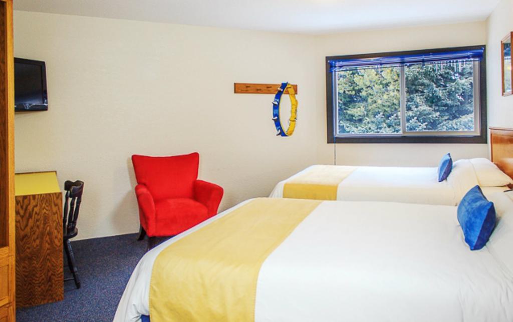 סילבר סטאר The Bulldog Hotel מראה חיצוני תמונה